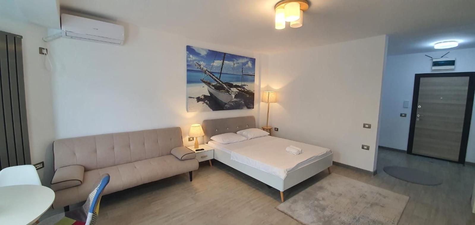 Alezzi Beach Vibe Family Studio With Spa Piscina Interioara Incalzita Sauna Jacuzzi Gym Năvodari المظهر الخارجي الصورة